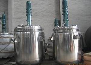 蒸汽加熱導熱油循環加熱反應鍋